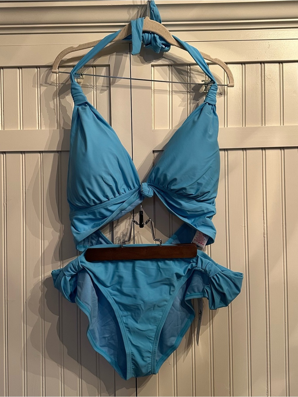 Stylish Swimwear Blue Halter Bikini Set with Tie Details 1XL